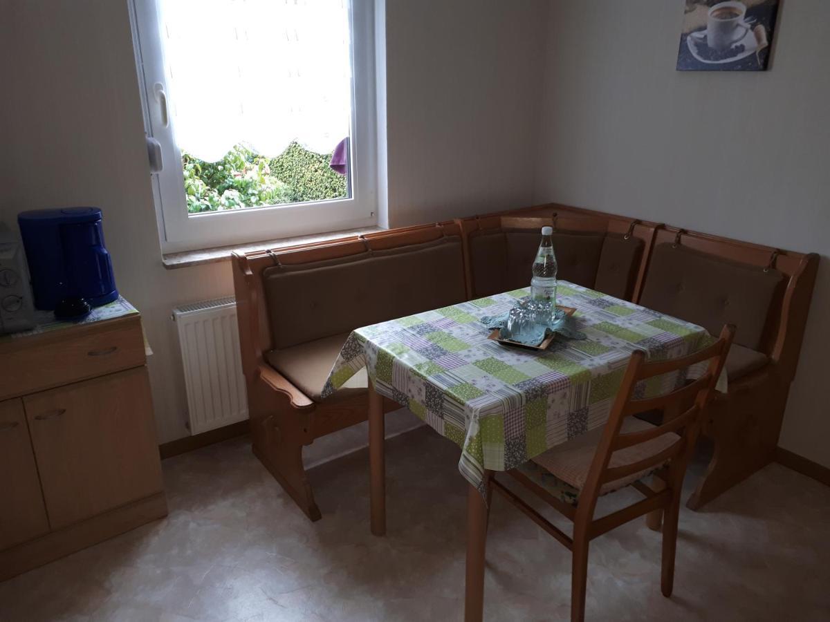 Preisbewusste Ferienwohnung Fuer 2 Personen U. Kleinkind Utarp Buitenkant foto